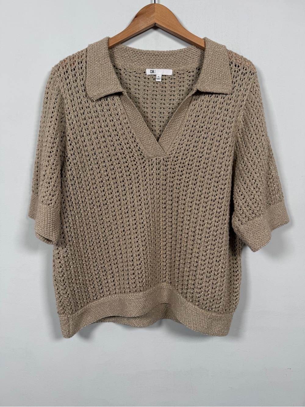 DR2 Taupe Open-Weave V-Neck Polo Sweater, Size XL, Excellent Condition